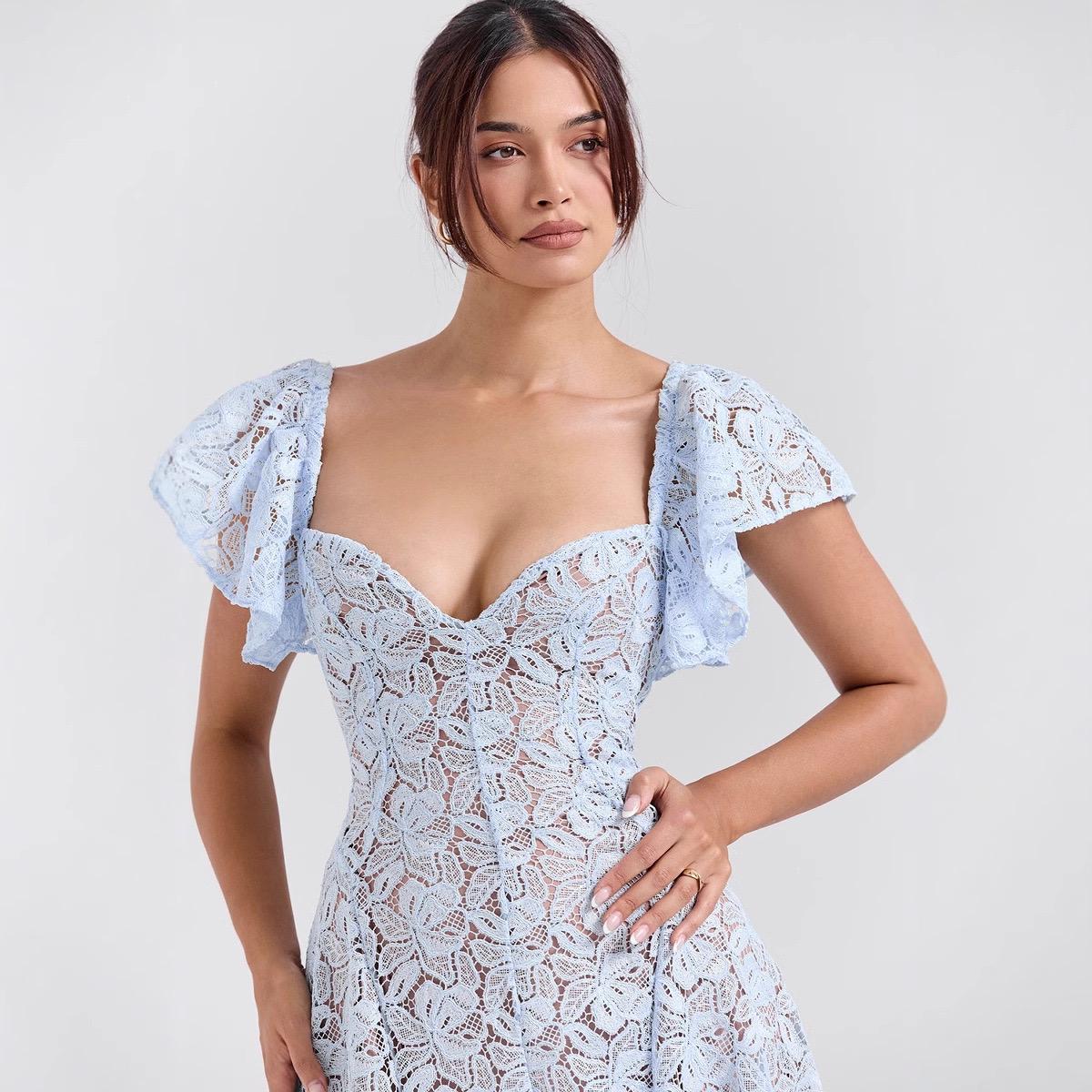 Midi-jurk met kanten klokmouwen blauw