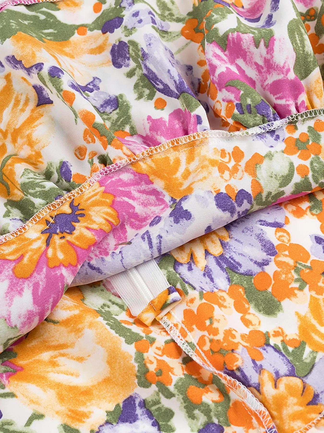 Polyester jurk met bloemenprint en gerimpelde zoom