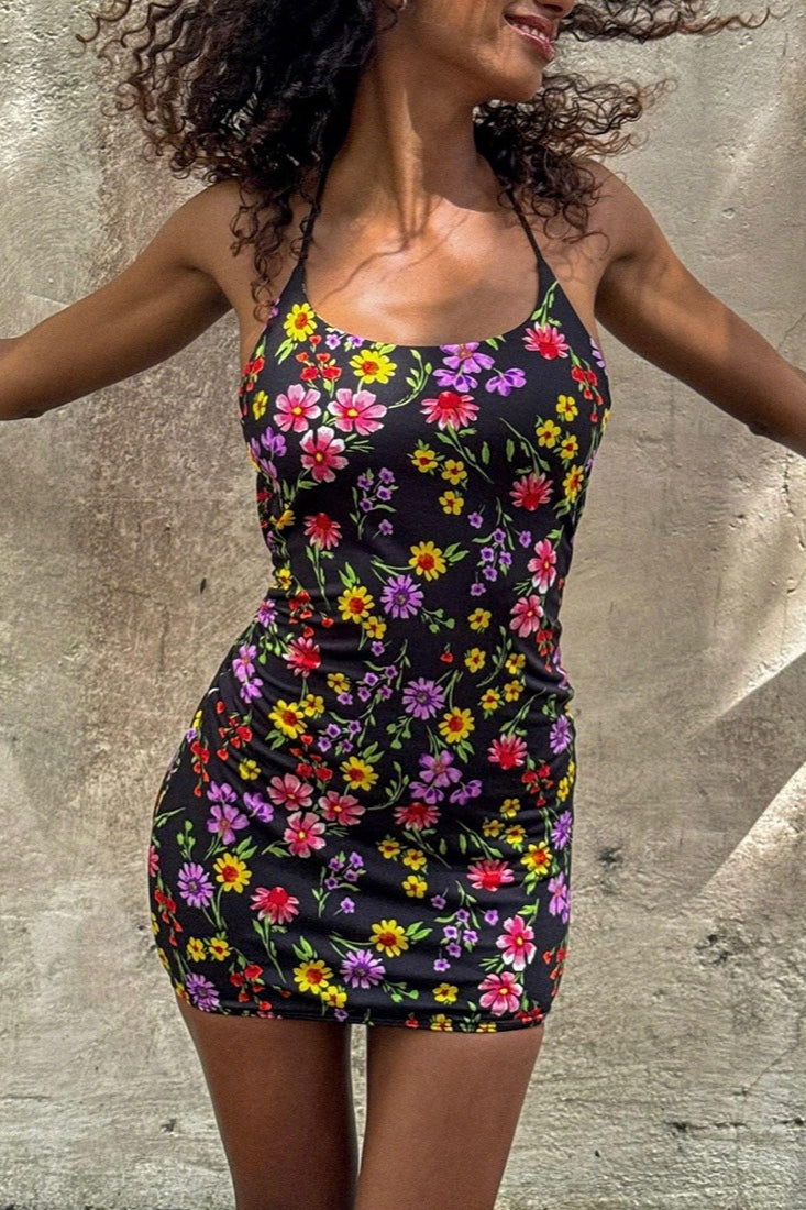 Dames bodycon mini jurk met bloemenprint, voorkant