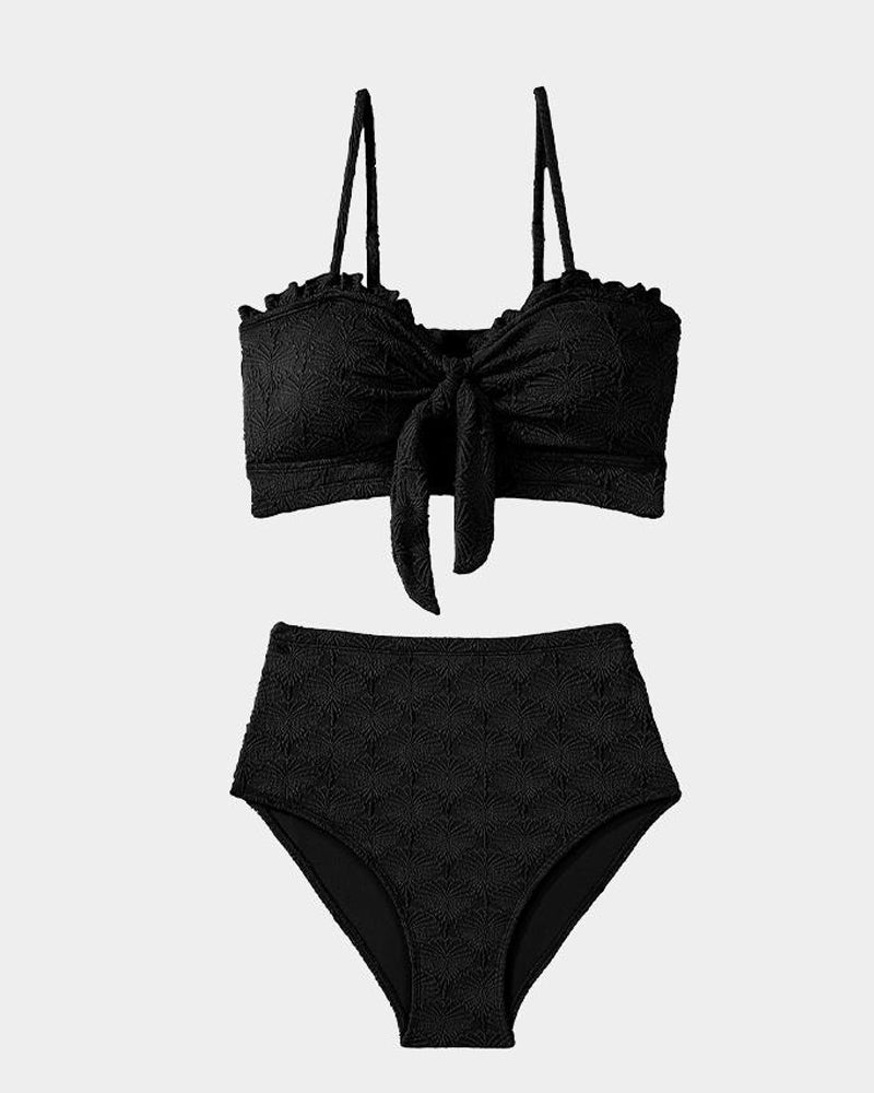 Detail van de stof en afwerking van de dames bikini