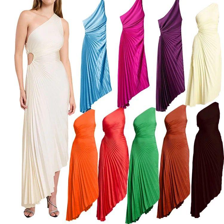 Asymmetrische geplooide midi-jurk met één schouder van poly-georgette