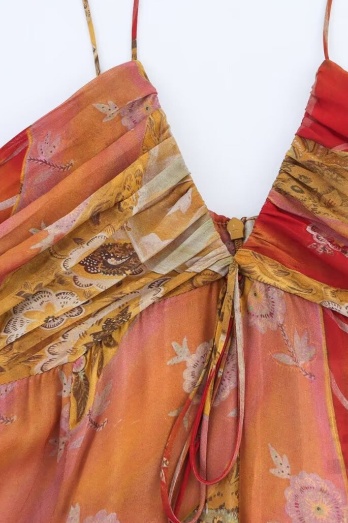 Luchtige dames midi jurk met bloemenprint met zwierige rok