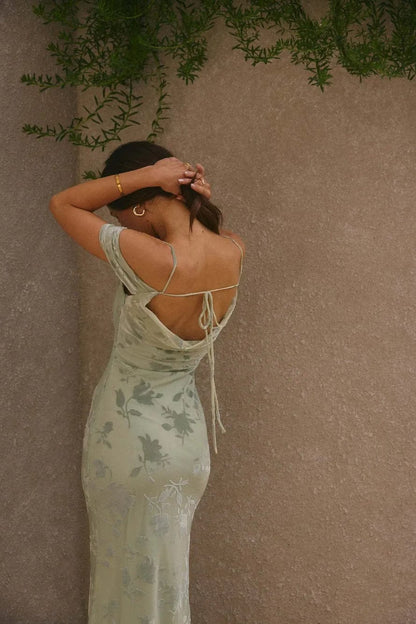 Lichtgroene polyester maxi-jurk zonder rug en zonder bandjes