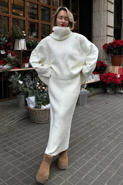 Oversized damescoltrui gecombineerd met een lange rok