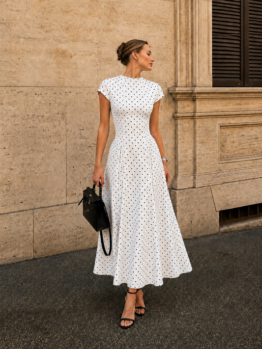 Dames maxi jurk met stippen en fit flare pasvorm, vooraanzicht