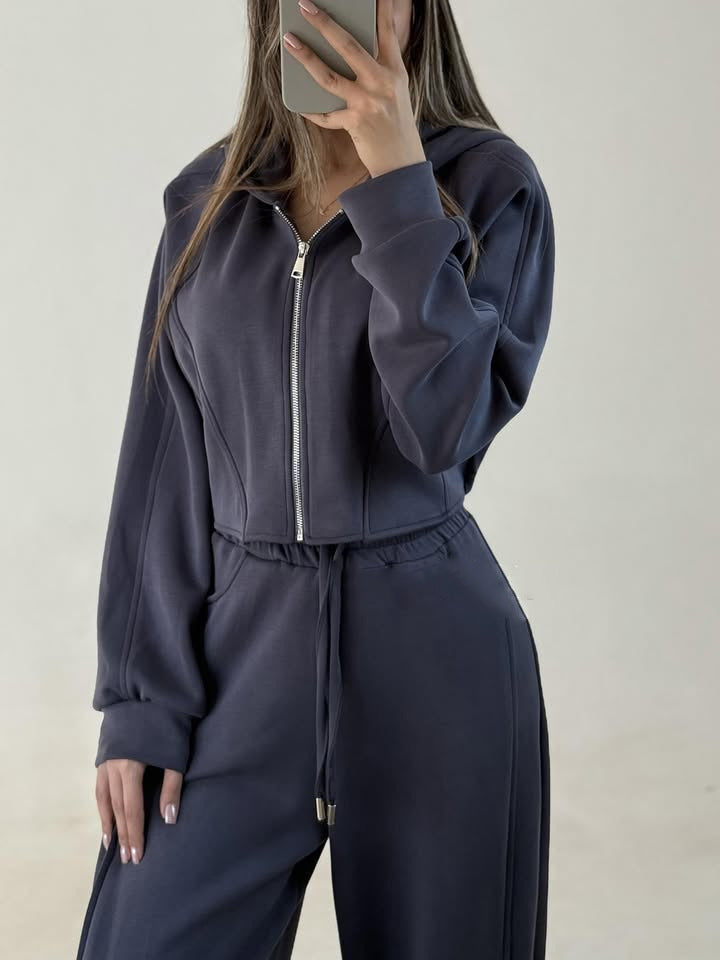 Wijde pijpen van de comfortabele dames loungebroek in detail