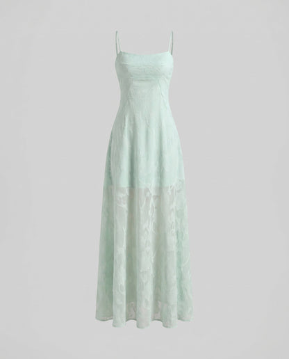 Elegante damesjurk voor de bruiloft met een verfijnde kanten look
