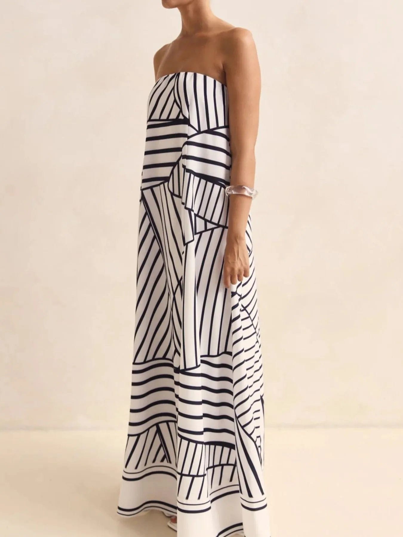 Maxi-jurk met plooien en print in buisstijl