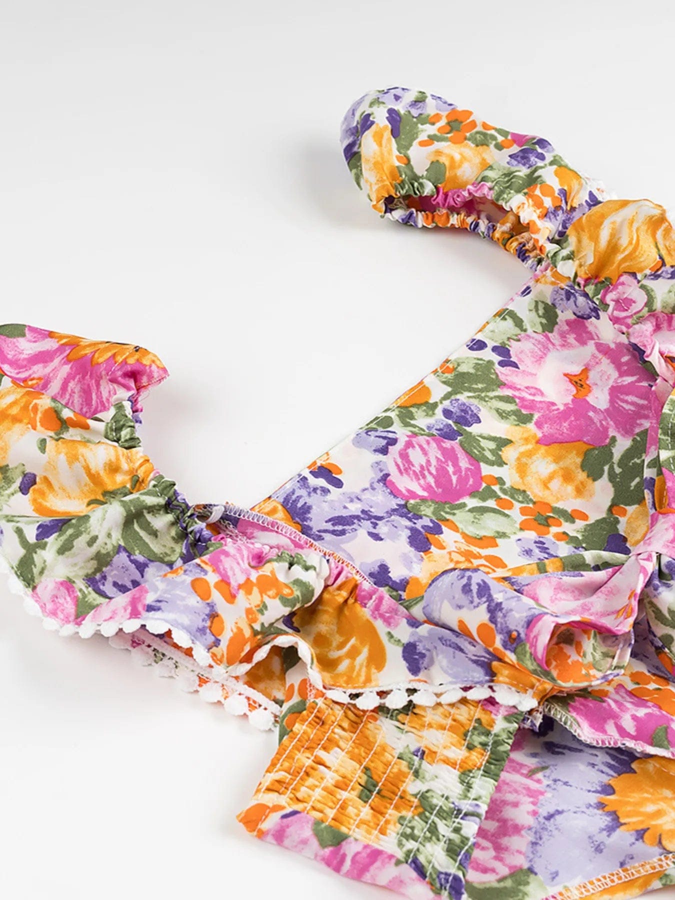 Polyester jurk met bloemenprint en gerimpelde zoom