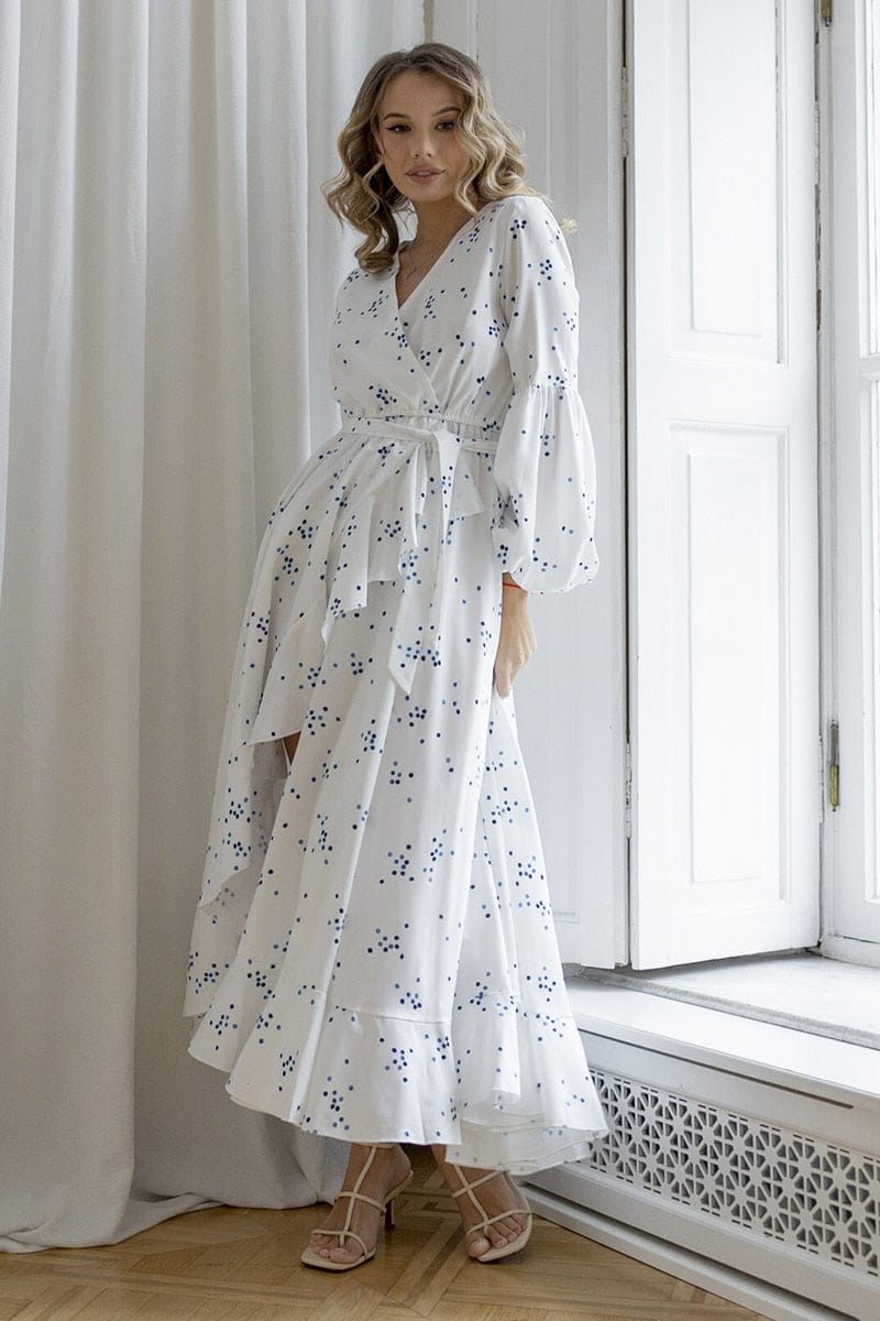 Witte Boho Chique Jurk met Blauwe Polka Dot