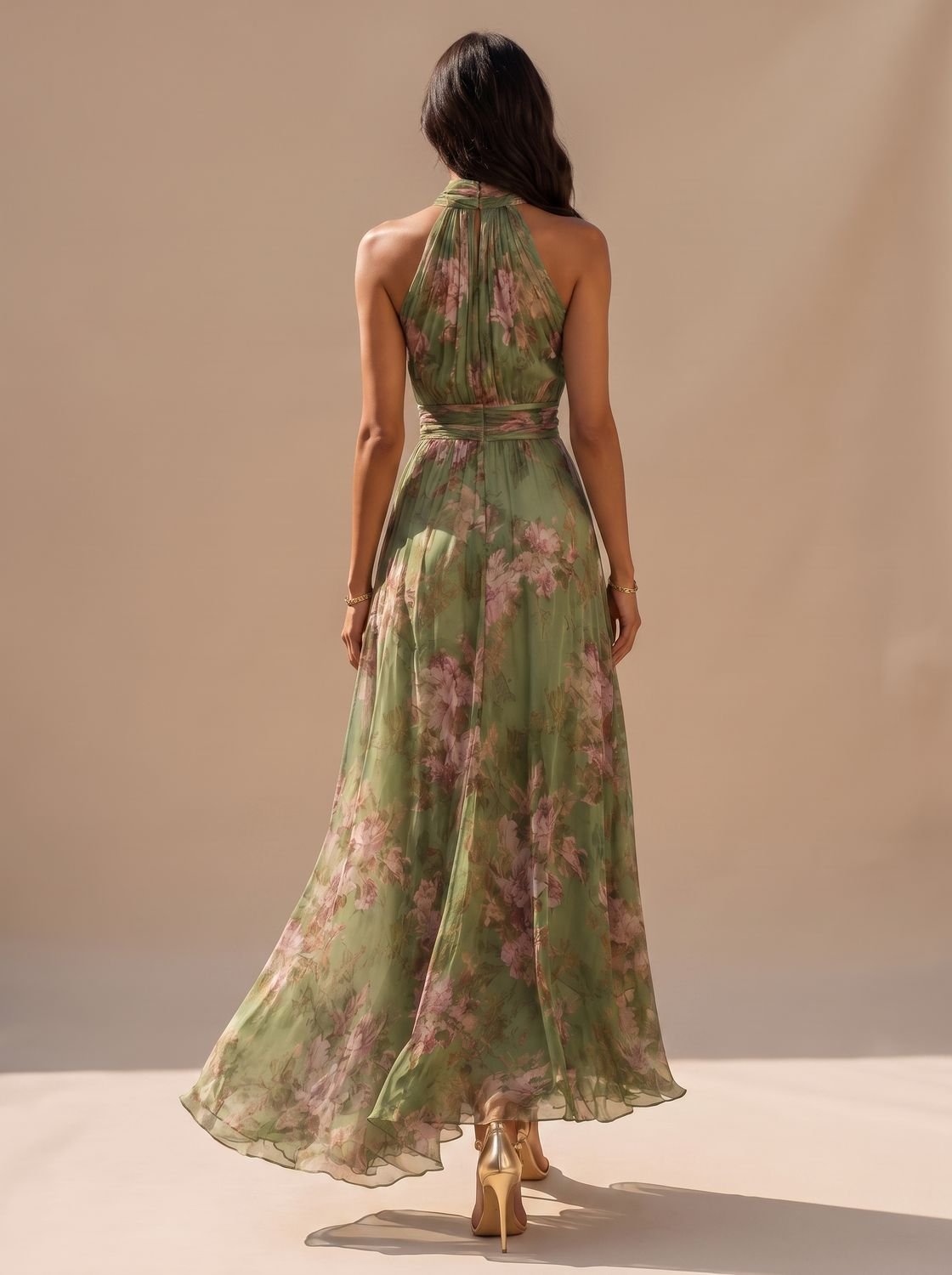 Luchtige maxi-jurk met halterhals en bohemian bloemenprint